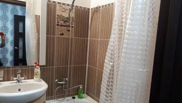 Фотографии Апартаменты 1 комнатная квартира на Естая 89 г. Павлодар (Казахстан) №2 Фото Апартаменты 1 комнатная квартира на Естая 89 г. Павлодар 2