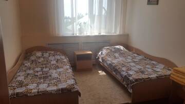 Фото номера Двухместный номер с 2 отдельными кроватями Мотели Sapsan Motel г. Павлодар 7