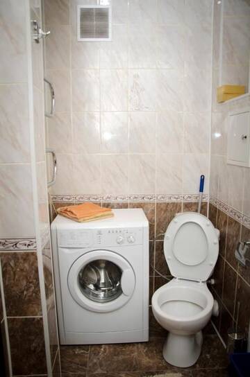 Фото номера Улучшенные апартаменты Апартаменты Apartments on Kuban 63 г. Павлодар 12