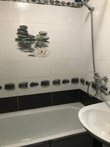 Фото Апартаменты Apartment 140 Yestay Street г. Павлодар 3