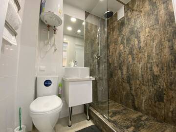 Фото номера Апартаменты с 1 спальней Апартаменты Luxury apartments г. Павлодар 16