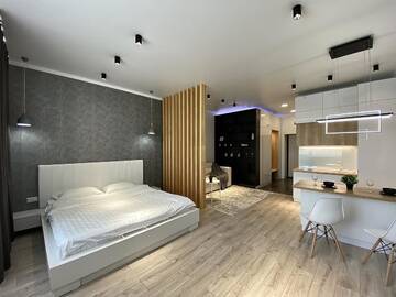 Фото Апартаменты VIP-апартаменты в элитной новостройке. г. Павлодар 1